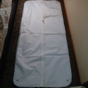 Valentino New White Garment Dress Travel Bag's, Gold zipper, Great for storing